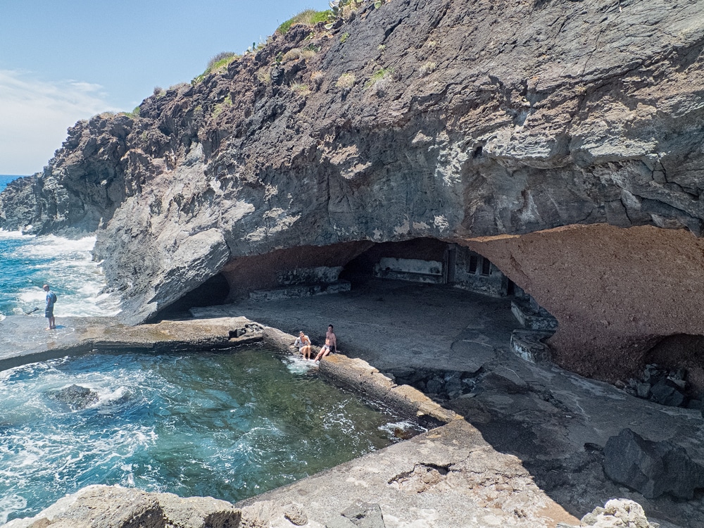La grotte de Sataria Pantelleria